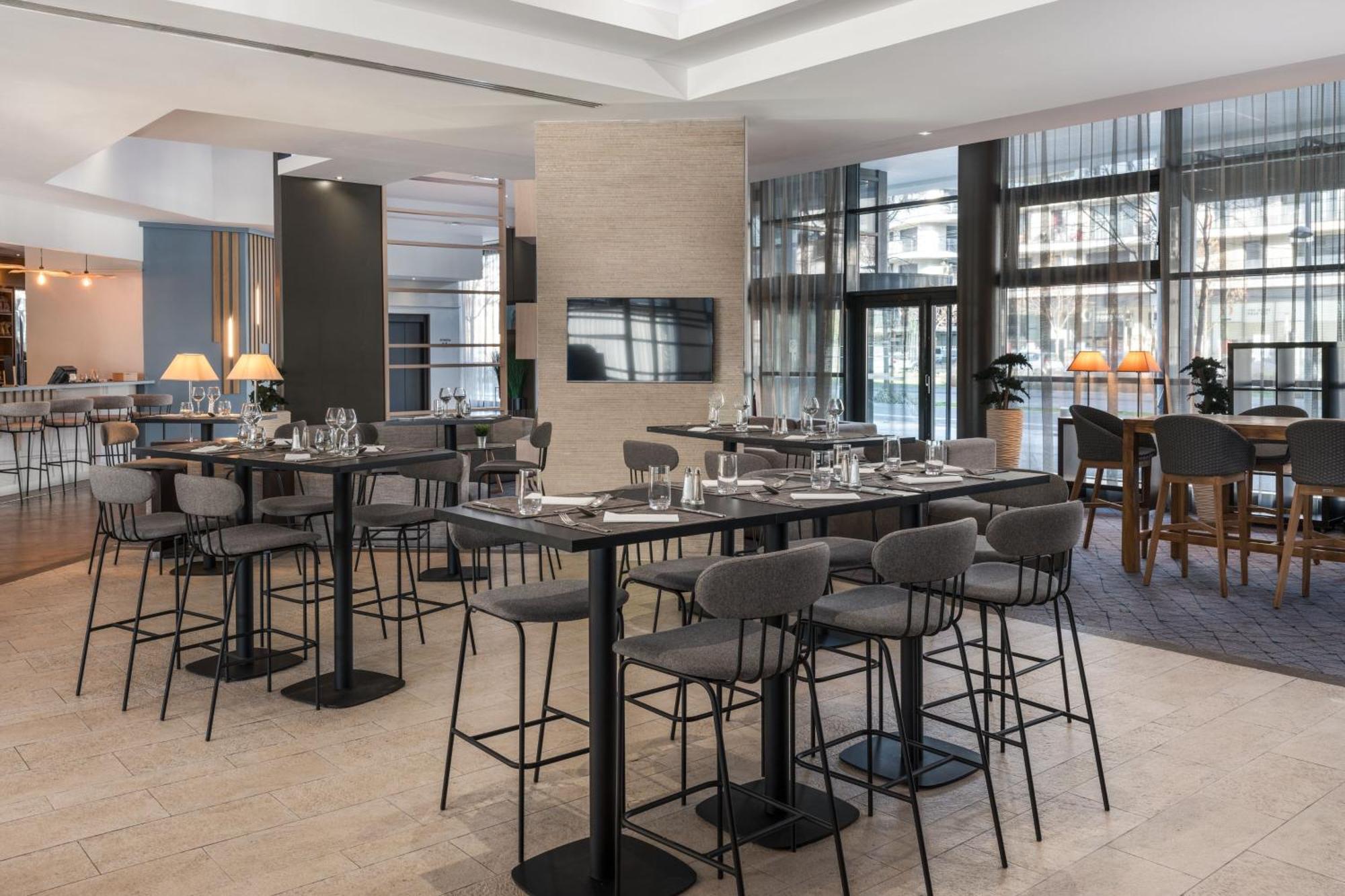 Courtyard By Marriott Paris La Defense West - Colombes Hotel Bois-Colombes Екстериор снимка